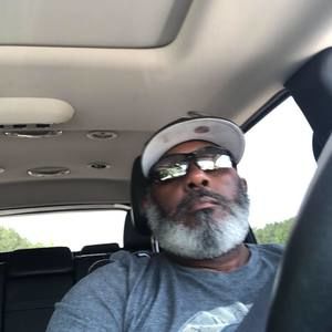 Meet your Posher, Giles